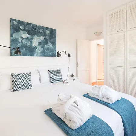 Lejlighed Superior A: Private Pool & Concierge