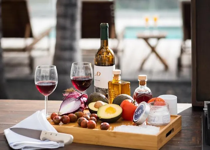 Superior A: Private Pool & Concierge *