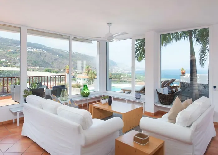 Superior A: Private Pool & Concierge