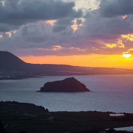 Lägenhet Superior A: Private Pool & Concierge *