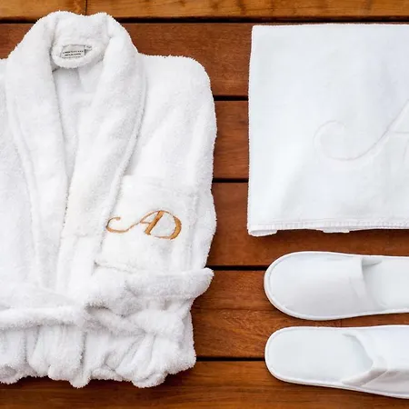 Διαμέρισμα Superior A: Private Pool & Concierge