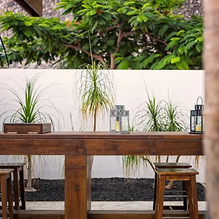 Superior A: Private Pool & Concierge Apartment Icod De Los Vinos
