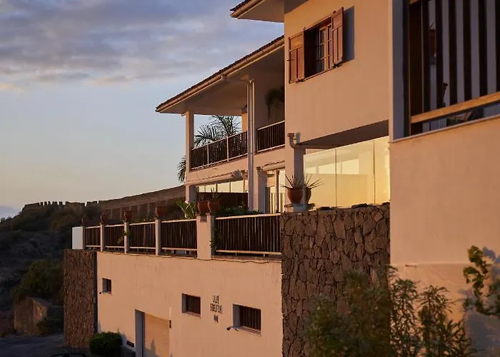 Superior A: Private Pool & Concierge