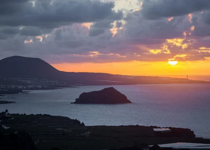 Apartment Superior A: Private Pool & Concierge *