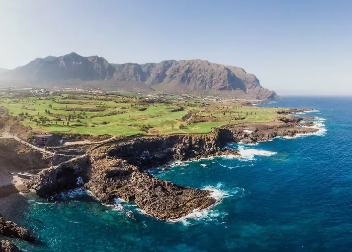 Superior A: Private Pool & Concierge *