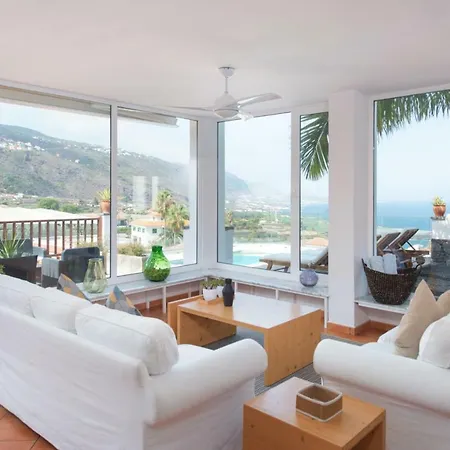 Superior A: Private Pool & Concierge